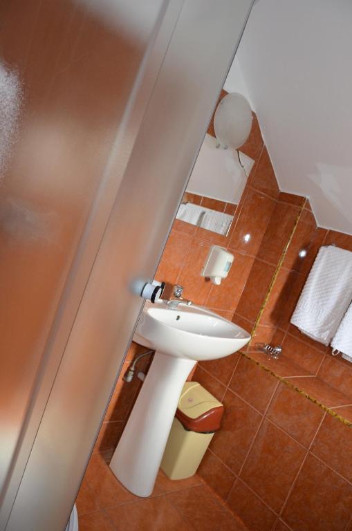 Casa Moteasca Hotel Mihai Viteazu  ห้อง รูปภาพ