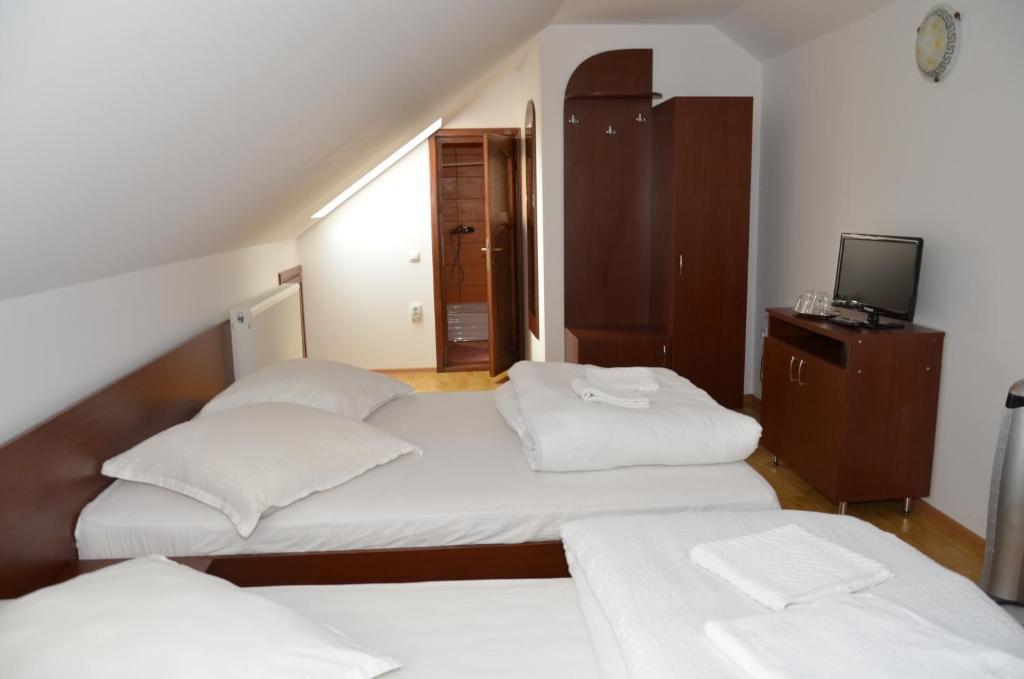 Casa Moteasca Hotel Mihai Viteazu  ห้อง รูปภาพ