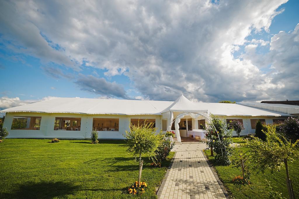 Casa Moteasca Hotel Mihai Viteazu  ภายนอก รูปภาพ